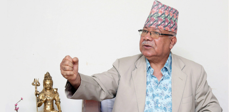 प्रधानमन्त्री प्रचण्डले चलाएका अहिलेका काम राम्रा छन्:माधव नेपाल
