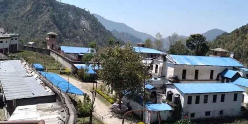 भीमफेदी कारागारमा एकैपटक ३५ जना कैदीबन्दी बिरामी