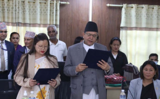सांसद विन्दबासिनी कंसाकारले लिइन् शपथ