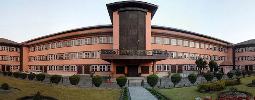 कोशी सरकारविरुद्ध रिटको पेसी न्यायाधीश मल्ल र माथेमाको इजलासमा