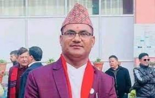 अब पैसा नहुनेले पनि उपचार पाउनुपर्छ : मन्त्री जोशी