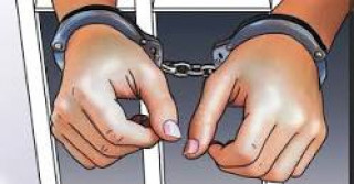 स्वास्थ्य परीक्षणका क्रममा फरार अभियुक्त पक्राउ