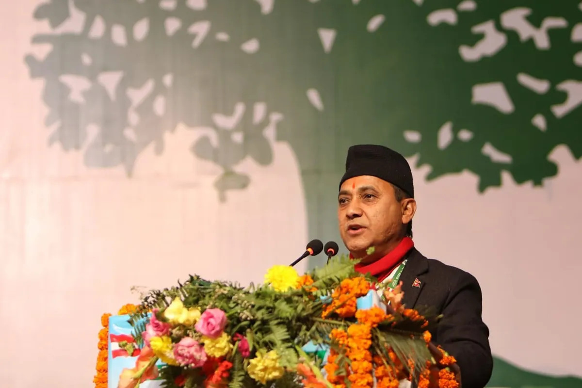 महामन्त्री शर्माको प्रतिवेदन : लोकतन्त्रको विकल्प समुन्नत लोकतन्त्र
