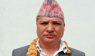सुदूरपश्चिम प्रदेश सरकारका मन्त्री थापा बर्खास्त