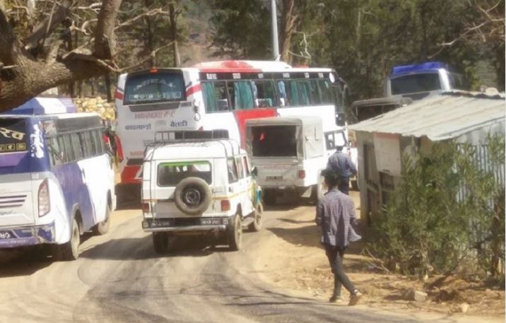 पहिरोले अवरुद्ध महाकाली र दशरथचन्द राजमार्ग खुल्यो