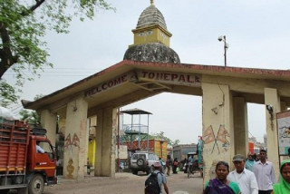 पश्चिमी नाकाबाट नेपाल भित्रिने पर्यटक निरन्तर वृद्धि