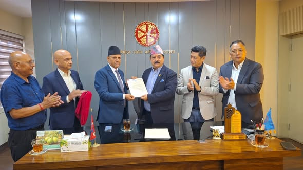 नेपाल उद्योग वाणिज्य महासंघको महानिर्देशकमा डा. गोपालप्रसाद तिवारी नियुक्त 