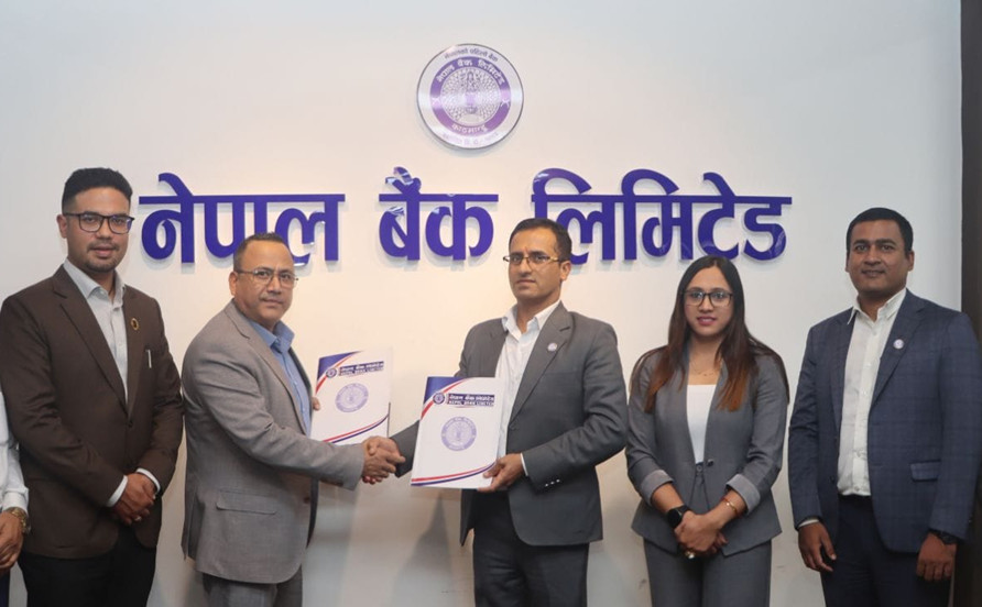 नेशनल लाइफ र नेपाल बैंकबीच कर्मचारीको जीवन बीमा गराउने सम्झौता