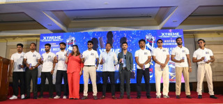 नेपाली राष्ट्रिय क्रिकेट टोलीका ९ खेलाडीले एक्सट्रिम इनर्जीको सम्झौता